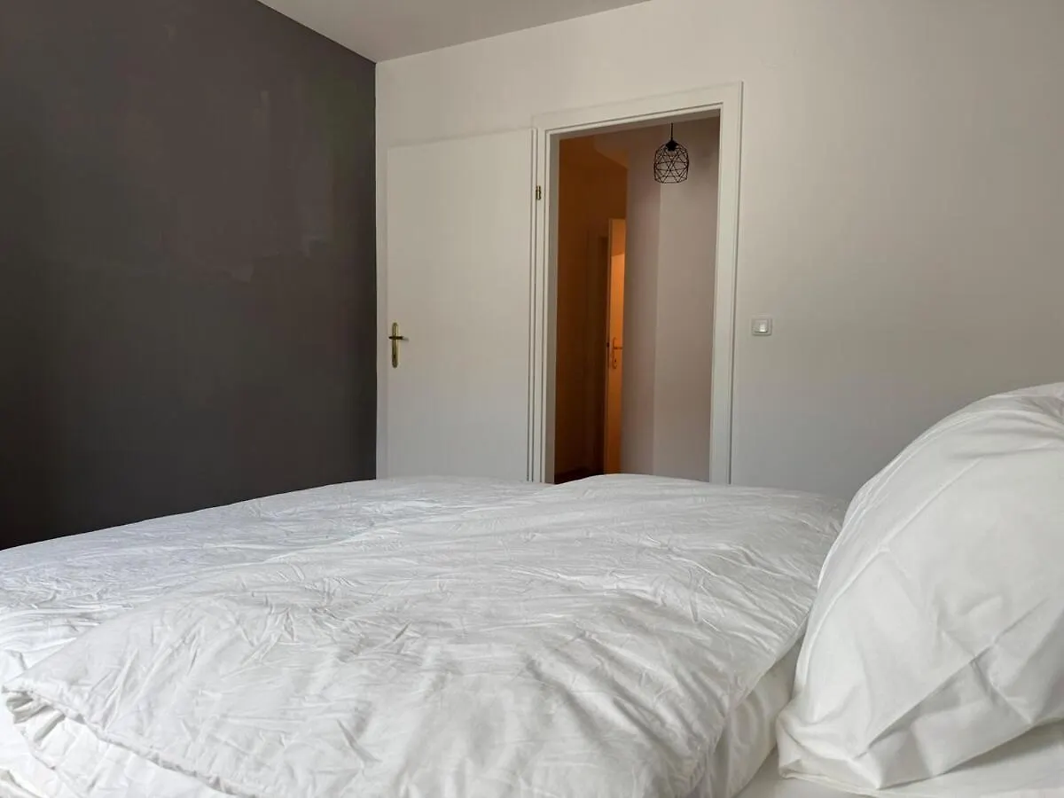 100Qm, Balcony, Near Center, Schoenbrunn, Attic - Axara Housing Osw 1 32 Wien